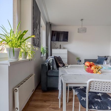 Wspomnienie Mlodosci Appartement Krakau Buitenkant foto