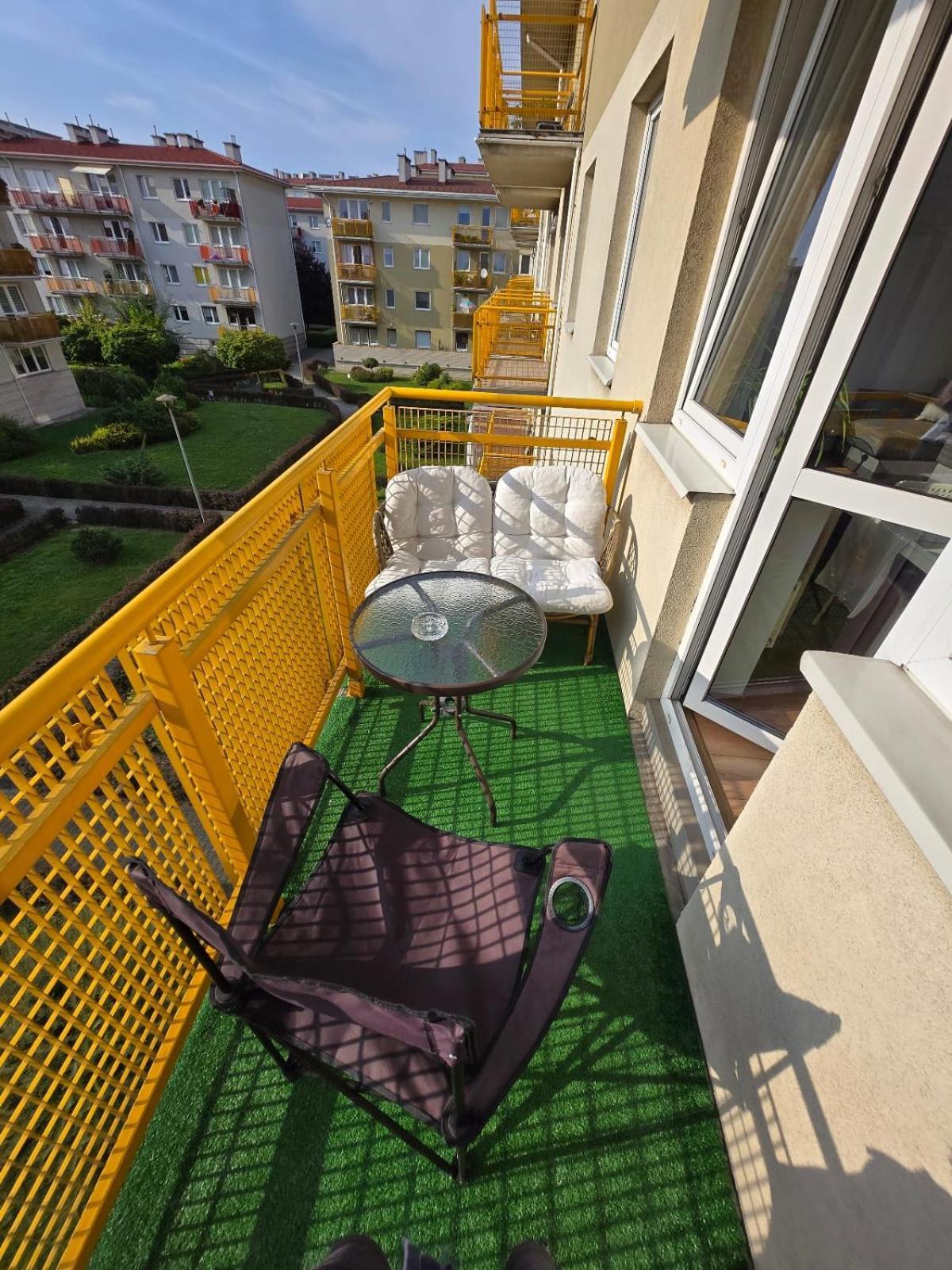 Wspomnienie Mlodosci Appartement Krakau Buitenkant foto